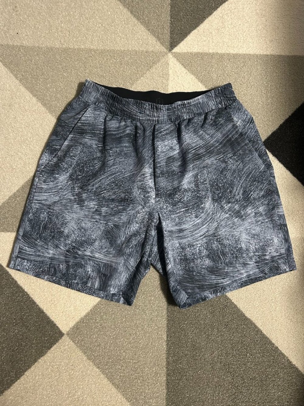 Lululemon Men's Channel Cross Swim Short 7" Fjord Tempest Blue Multi Size S